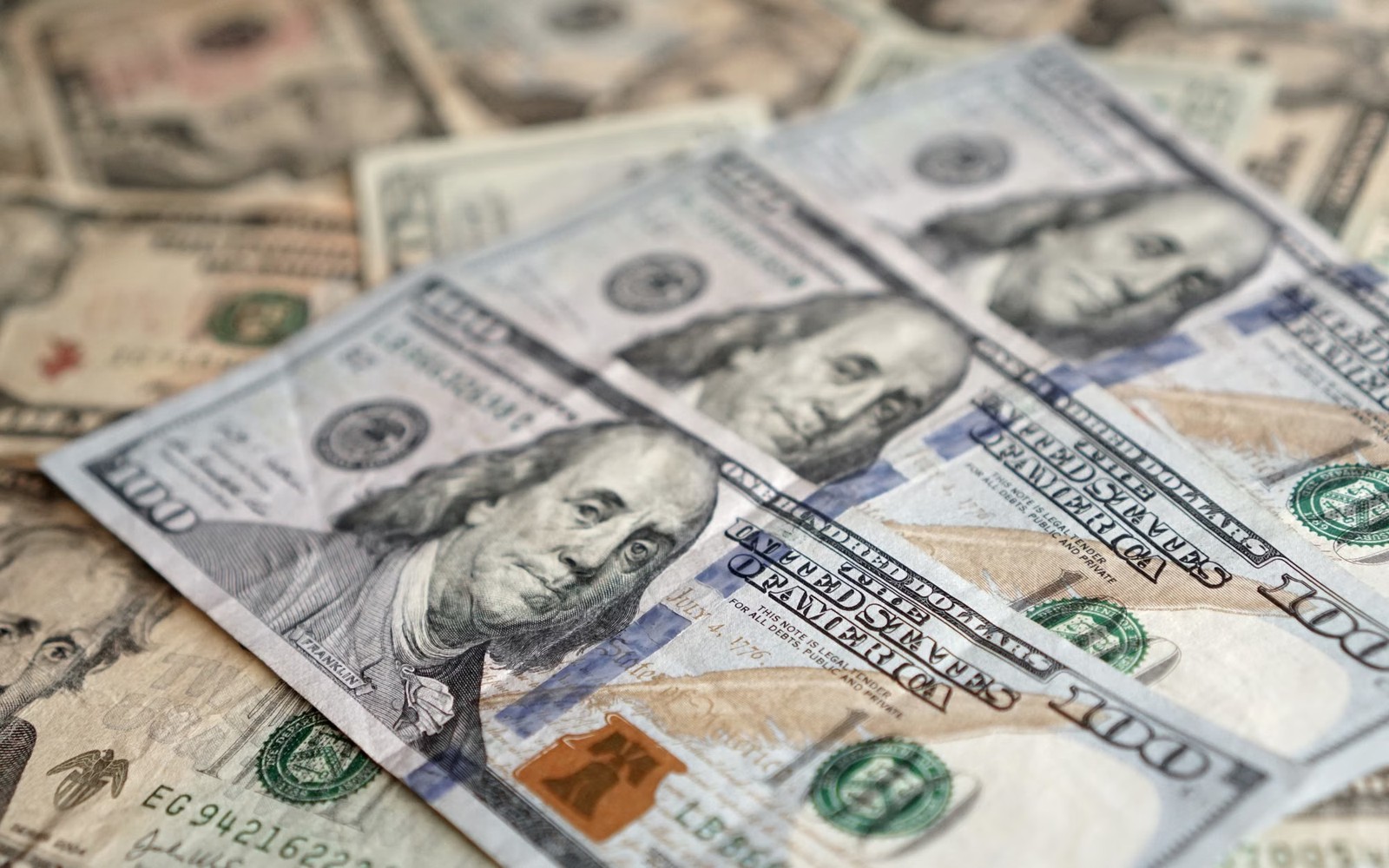 Inflation and Mineral Income